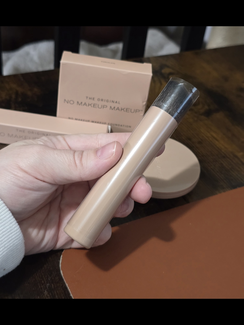 No Makeup, Makeup Foundation & Brush Duo - Picture 2 of 8